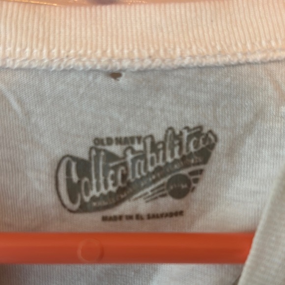 Old Navy Kids Short Sleeve Tee - Marvel Superhero Design Size Small Gently Used - Picture 2 of 5